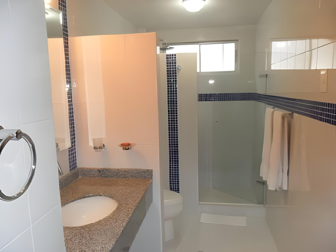 Bathroom 4, Vallclaire Suites, Barranquilla