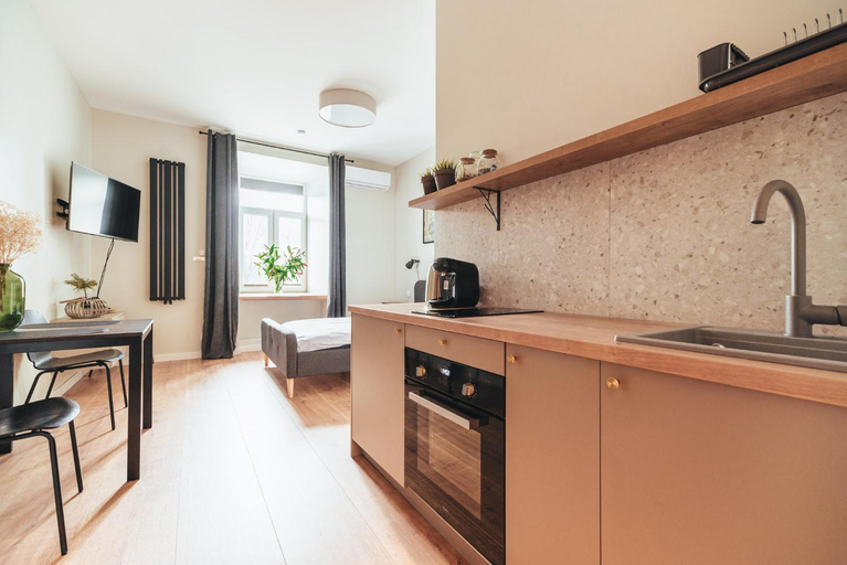 Others 4, Przytulny apartament przy dworcu, Radom City