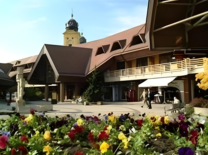 Others 4, Centrum Hotel, Debrecen