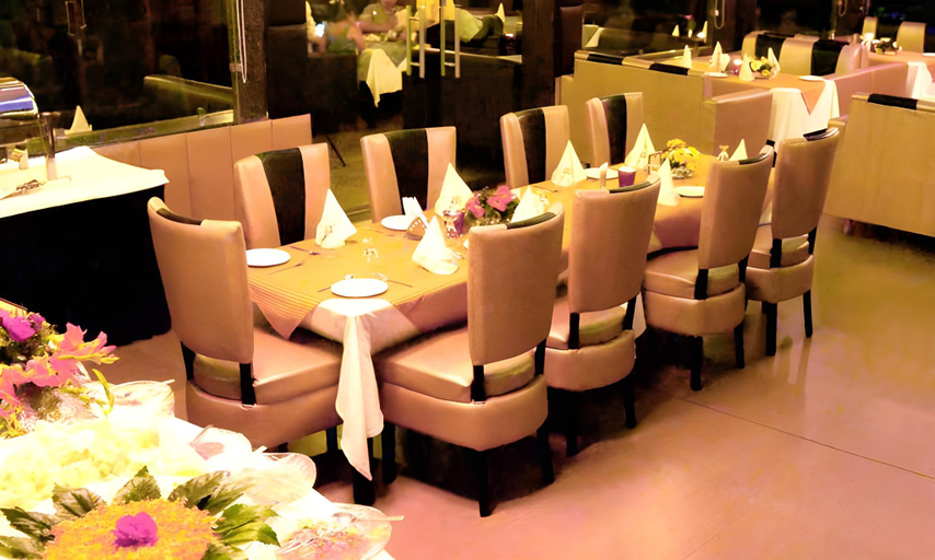 Food & Drinks 4, Amritara Hunky Dory Resort, Dalhousie Road, Pathankot