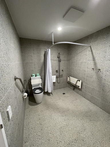 Bathroom 3, Harden Country Club Motel, Harden