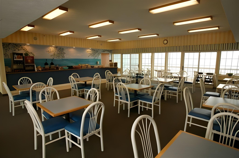 Food & Drinks 5, Grand Beach Resort Hotel, Grand Traverse