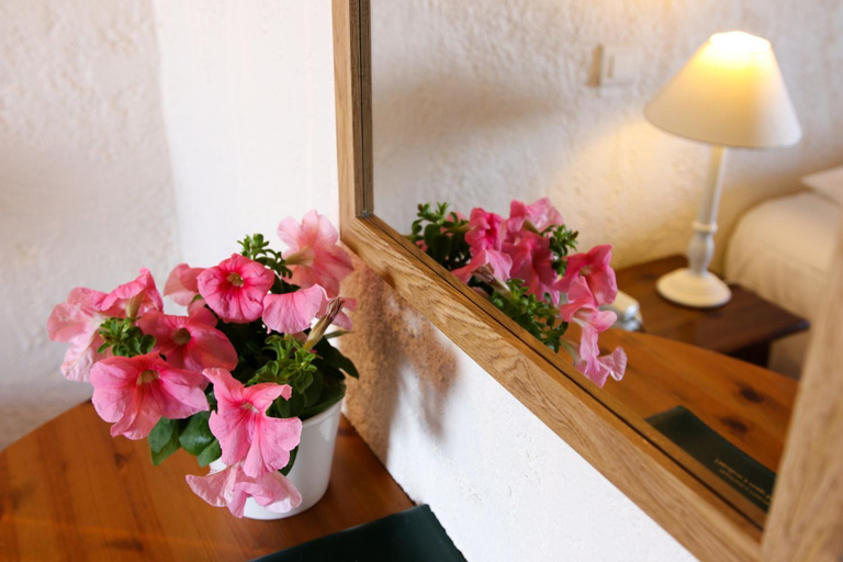 Bedroom, Hotel l'Estirado des Adrets, Var