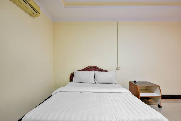 Bedroom 13