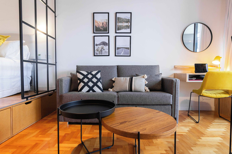 Others 5, Vivi este Oasis pleno Palermo Hollywood, Distrito Federal
