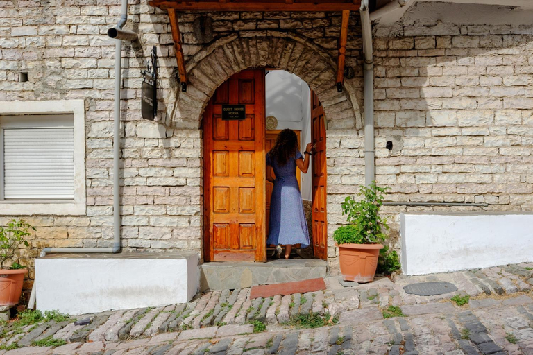 Others 2, Guesthouse Hoxha, Gjirokastrës