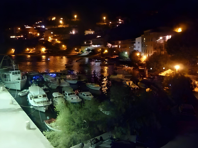 Others 4, Apartments Tom, Omiš