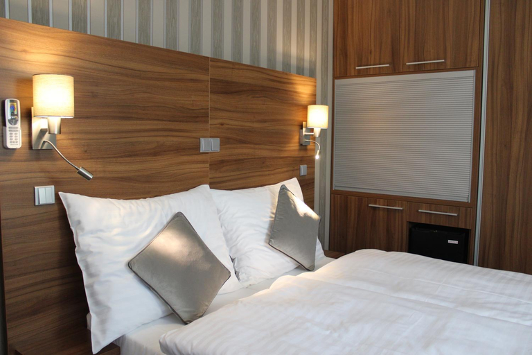 Bedroom 2, Hotel La Rosa, Frýdek-Místek