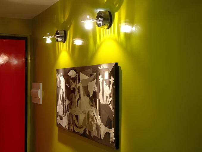 Others 3, B&B Elia's, Cagliari