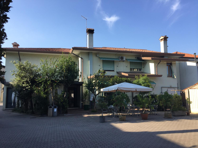 Others 4, Aparthotel Manfre, Treviso