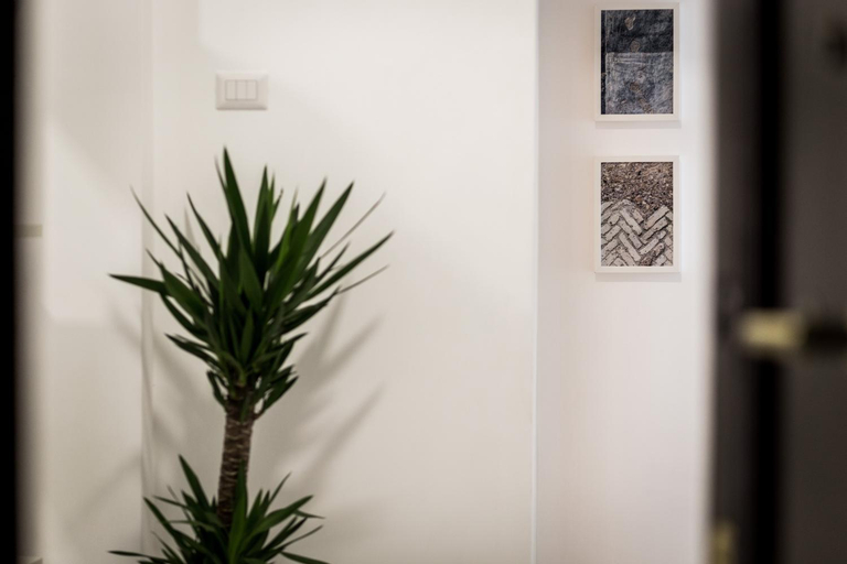 Public Area 3, Vinci House, Rome
