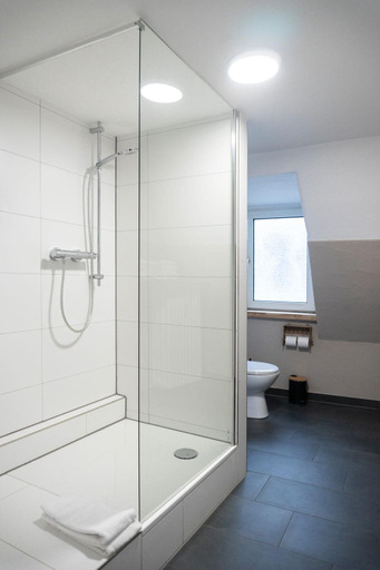 Bathroom 5