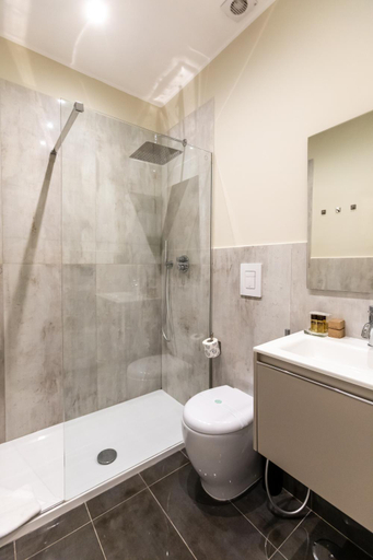 Bathroom 4, Suites 44 Via Cicerone - Vatican & Castel Sant'Angelo, Rome