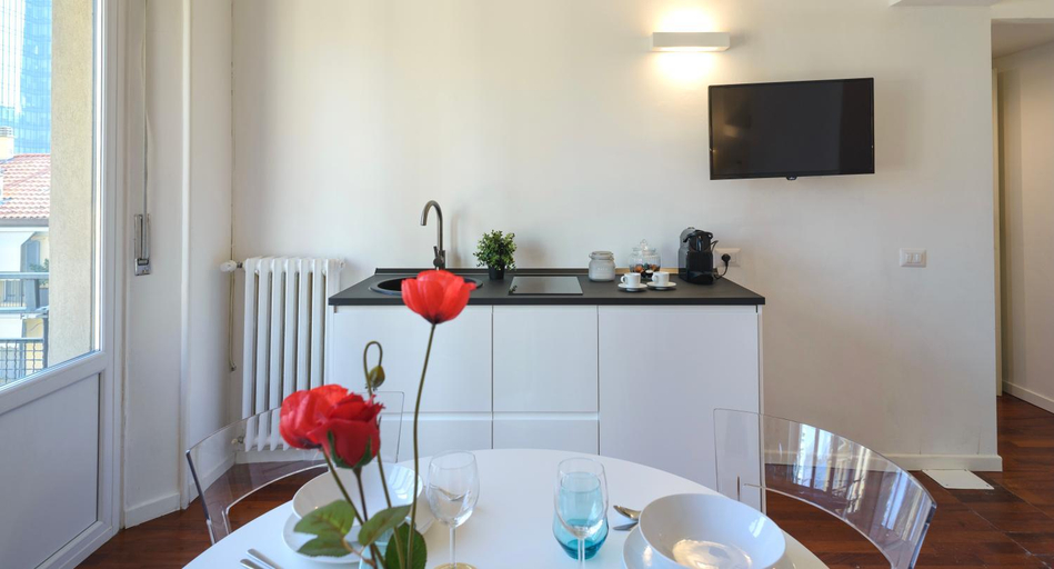 Dining Room 10