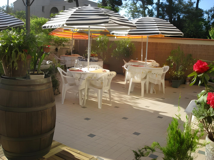 Food & Drinks 5, Hotel Villa Les Sirenes, Pyrénées-Orientales
