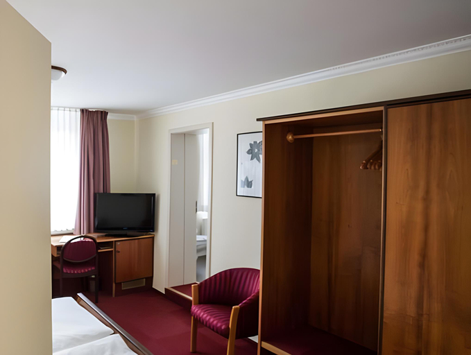 Bedroom 4, Parkhotel Lingen by Hackmann, Emsland