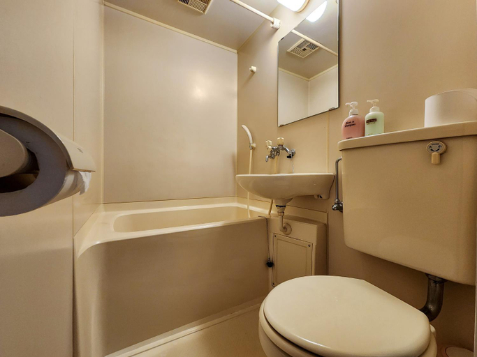 Bathroom 1, Yukikan, Yūki