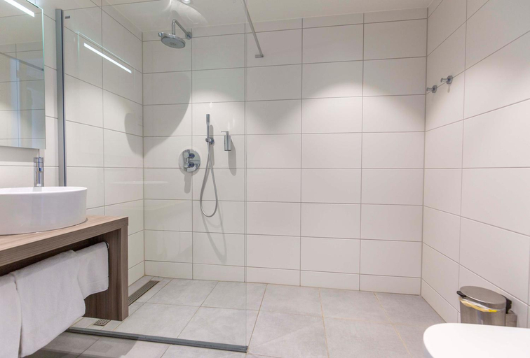 Bathroom 2, Fletcher Hotel-Restaurant Het Veerse Meer, Middelburg
