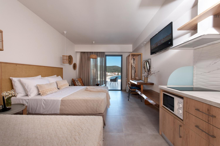 Bedroom 2, DEL MARE SUITES, Central Greece