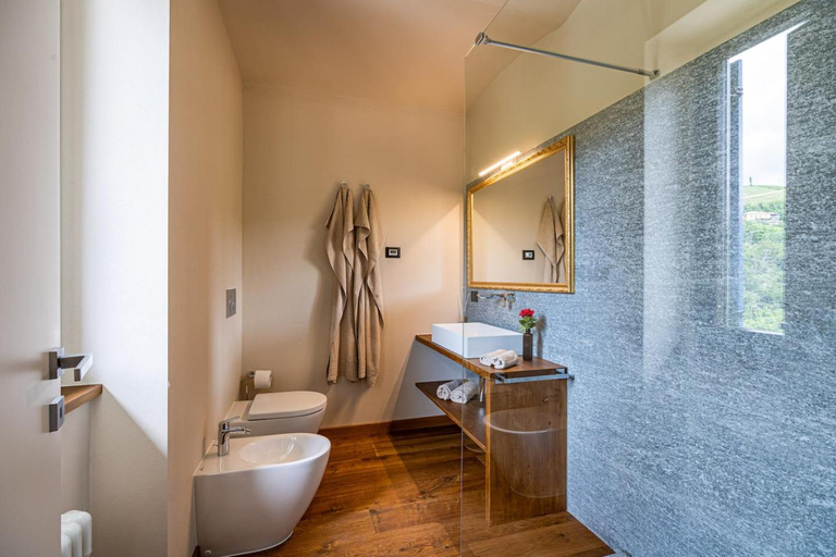 Bedroom 5, Cascina Bo, Asti