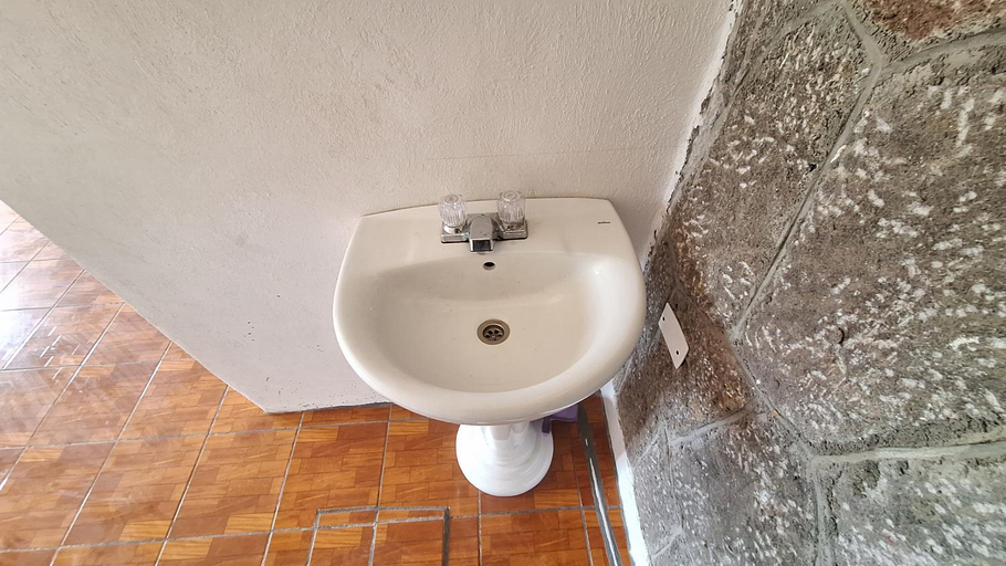 4, Casa Cortez, NA