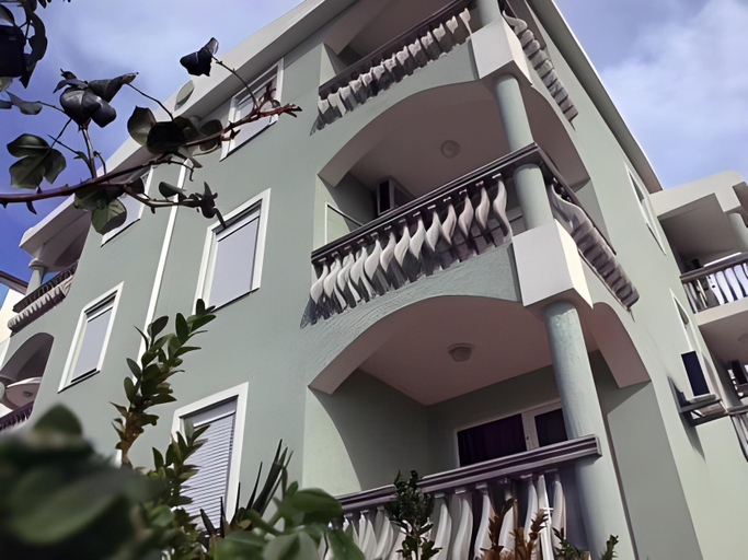 Exterior & Views 1, Majero Apartments