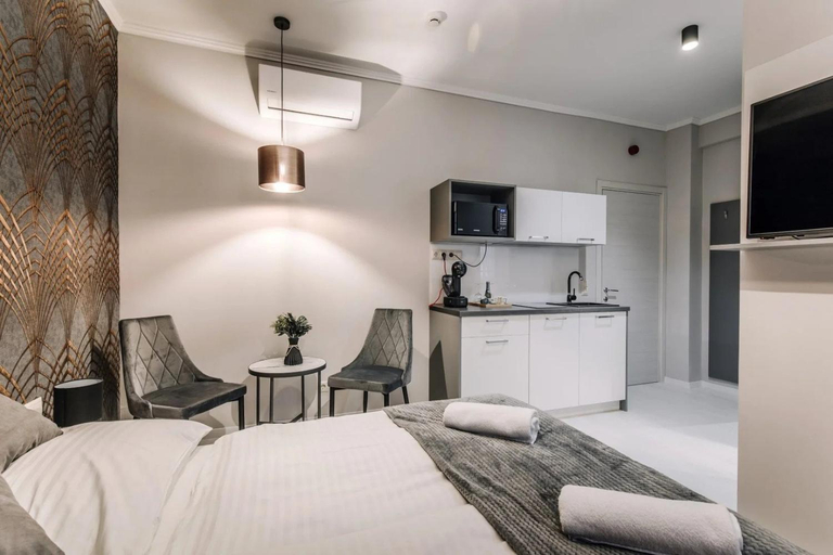 Others 5, Soho Apartmanhaz, Győr