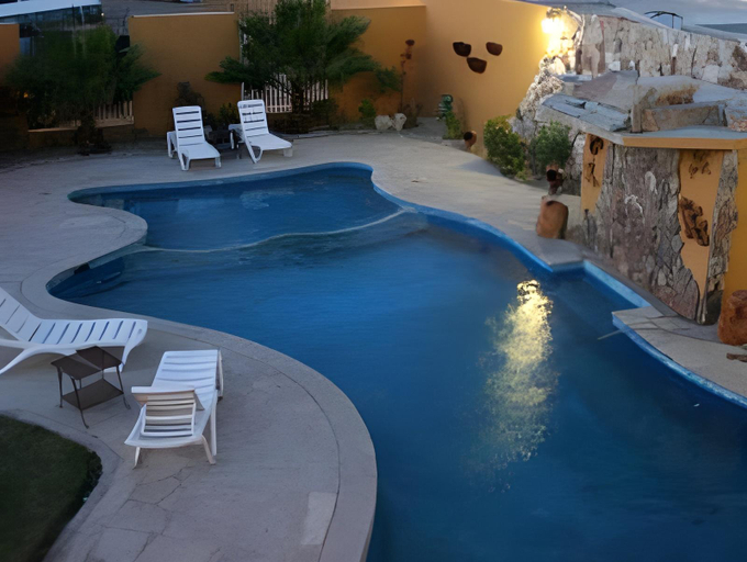 Sport & Beauty 4, Hotel Marielena, Cuatrociénegas