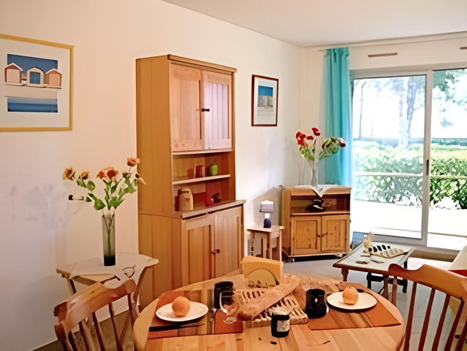 Food & Drinks 2, Lagrange Vacances Les Trois Rivieres, Alpes-Maritimes