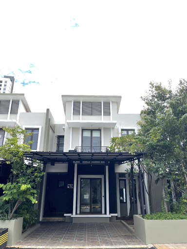 Others 3, Cosmo Park Town House , Central Jakarta