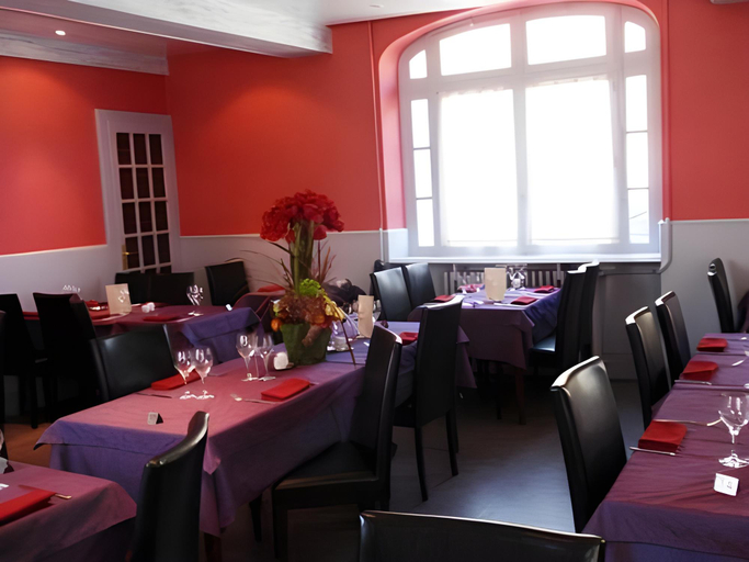Food & Drinks 5, Hotel Brun, Isère