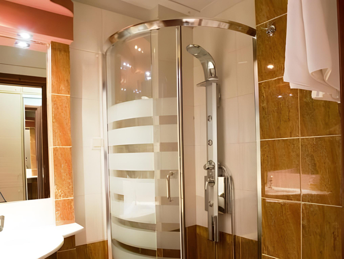 Bathroom 3, Evia Hotel & Suites, Central Greece