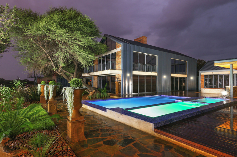 Sport & Beauty 3, Naka Luxury Safari Lodge, Waterberg