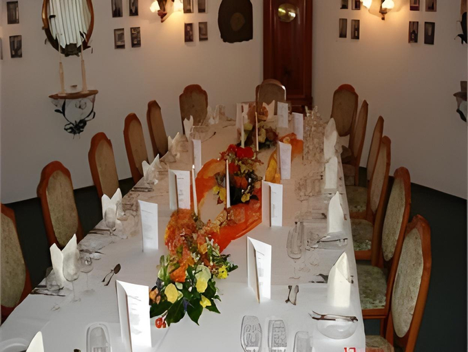 Others 5, Ringhotel sKreuz, Heidenheim