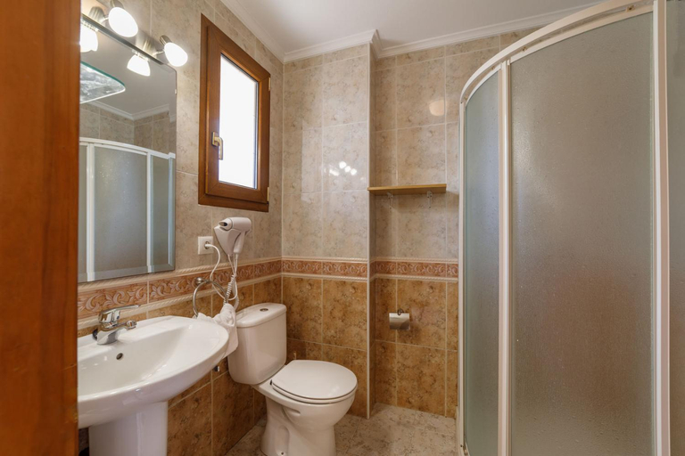 Bathroom 3, El Mirador de Trasvia Comillas, Cantabria