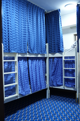Bedroom 2, THE BLUE PARROT, Dubai