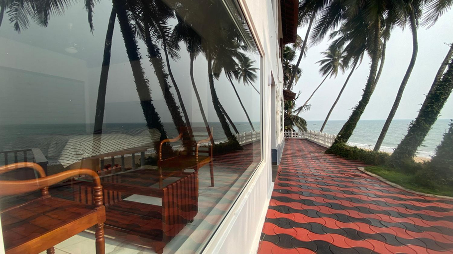 Others 3, Willo Stays On the beach Sea view Ocean Hues holiday home, Kannur