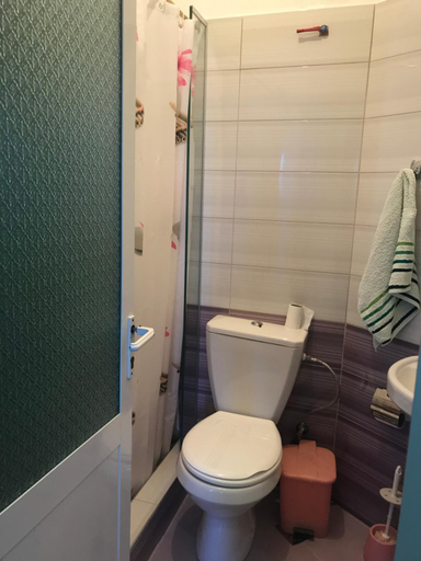 Bathroom 4, Vila Floban & MIRDAR KOSHI, Sarandës