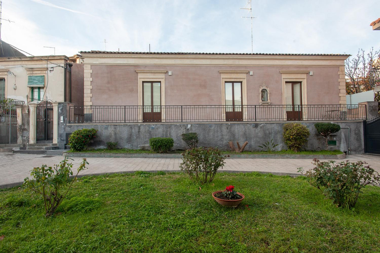 Others 3, Mori Siciliani House, Catania