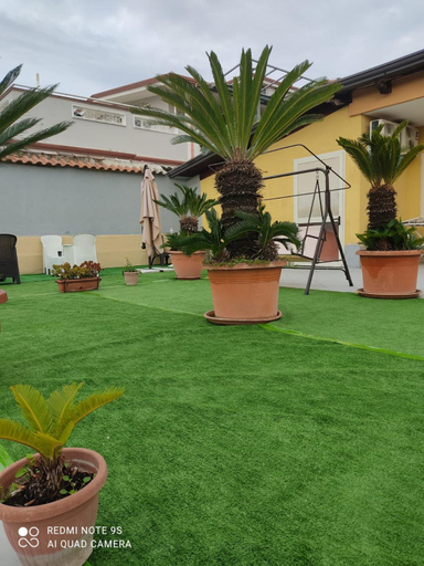 Others 5, Hotel Stefany, Napoli