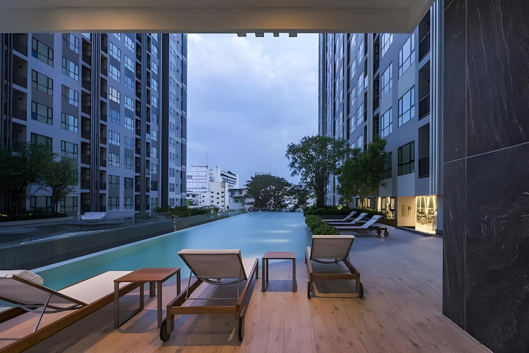 Swimming pool [outdoor] 4, Best Location of Pattaya, Sky Pool and Close to The Beach, Pattaya