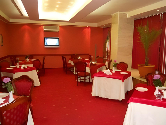 Food & Drinks 5, Hotel Tiara, Ploiesti