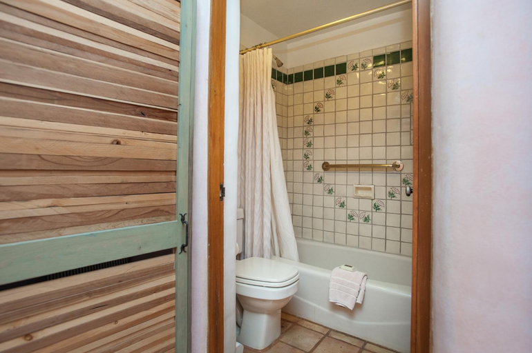 Bathroom 6