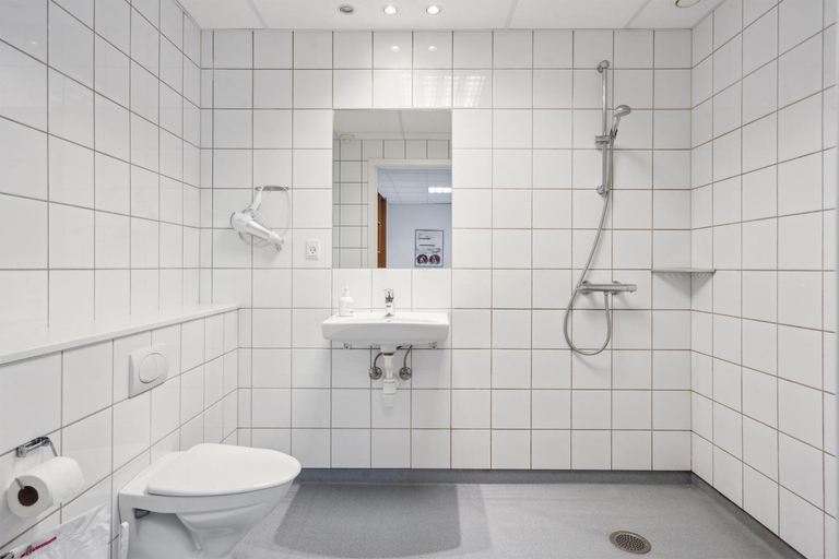 Bathroom 2, BB-Hotel Vejle Park, Vejle