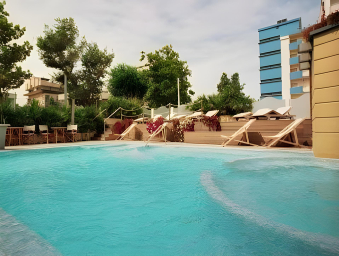 Others 4, Novecento Suite Hotel, Rimini