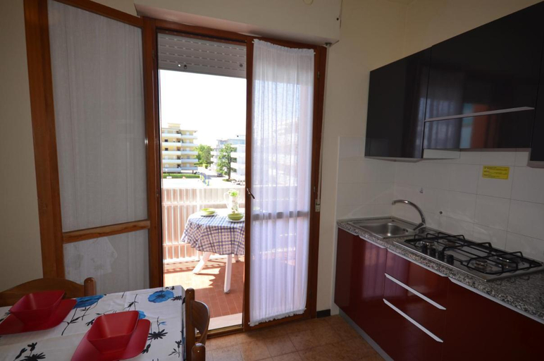 Others 5, Cozy studio apartment with huge shared outdoor pool by Beahost Rentals, Venezia