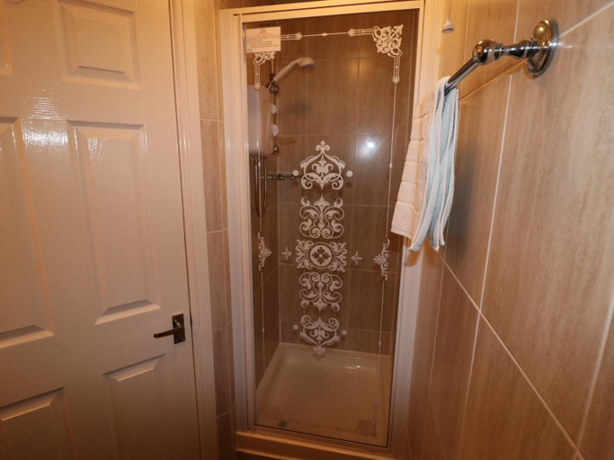 Bathroom 3, Del-Mar Bed & Breakfast, Conwy