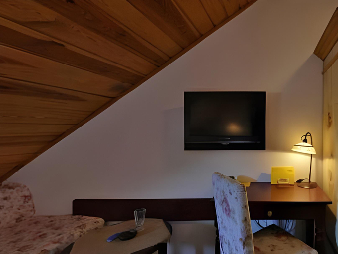 Bedroom 2, Karczma Rzym Bydgoszcz S5, Bydgoszcz City