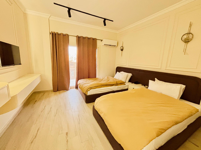 Bedroom 2, Calma Hotel, 'Abdin