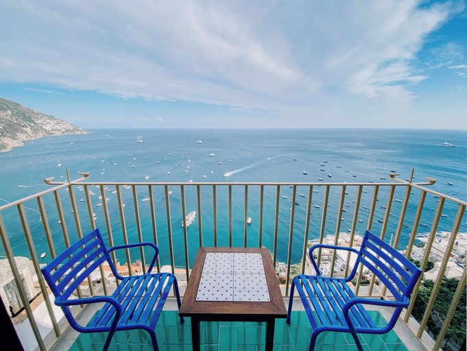 Others 3, Villa Nettuno, Salerno